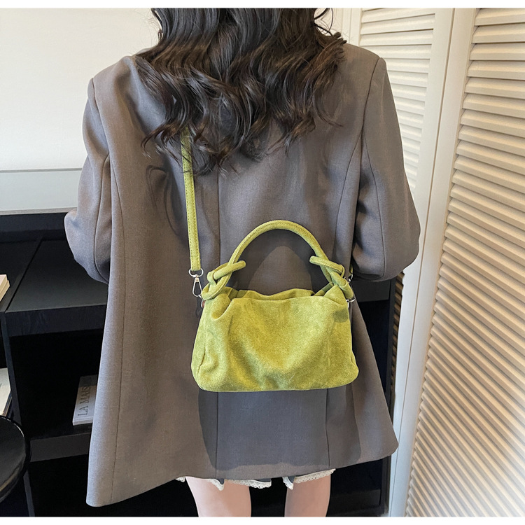 Interior Design Korean Style - Ruched Cloud Bag Dames Suede kleine